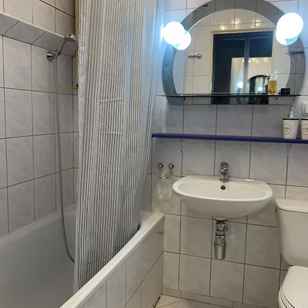 Wielki Blekit Z Salonem I Dwiema Sypialniami Appartement Giżycko